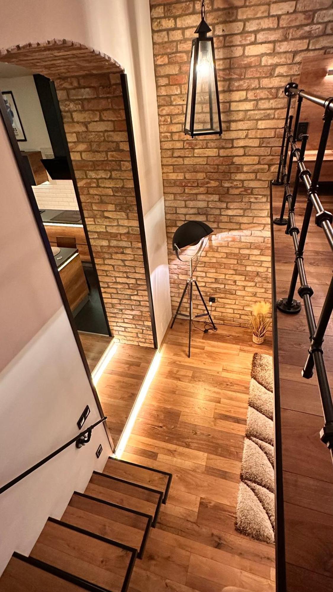 Ultra Modern Home Budapest Bagian luar foto