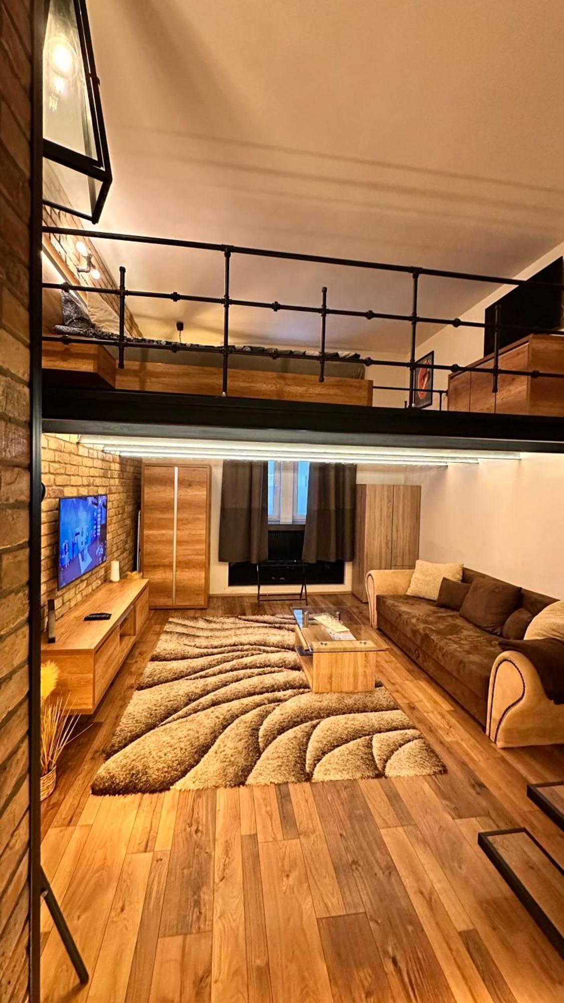 Ultra Modern Home Budapest Bagian luar foto